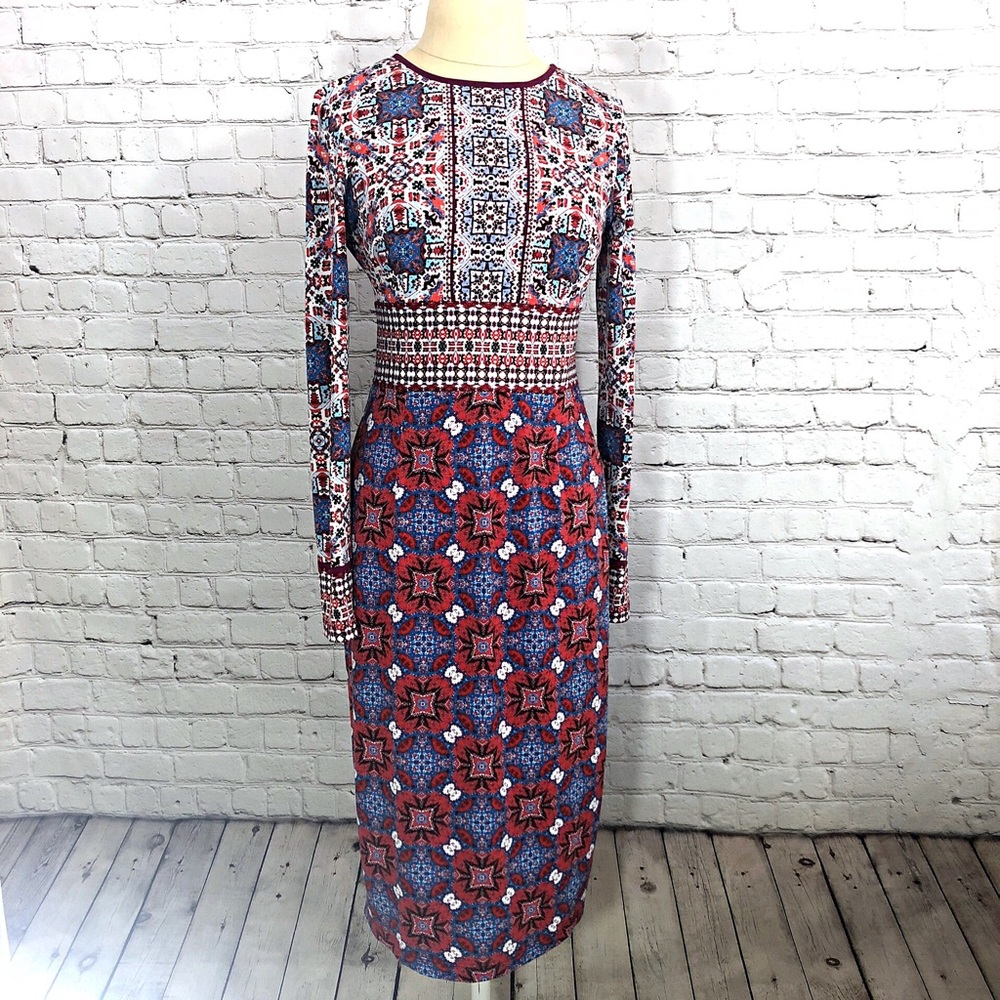 ** 3 HOURS LEFT CLOSING SALE! Maggy London Dress